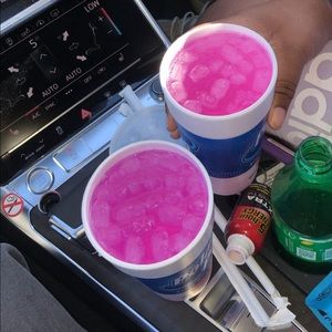 Meet your Posher, Anyah